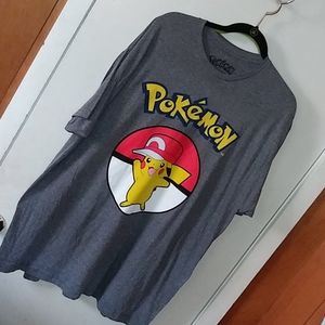 Pokemon T shirt. *GD*